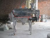 氧化鎂臥式氣流篩粉機(jī)